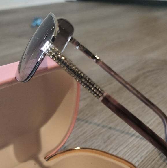 VALENTINO GARAVANI AUTH SWAROVSKI CRYSTAL LOGO SIDED CHIC,SEXY, RARE SUNGLASSES! - Picture 6 of 16